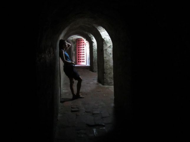 cartagena-fortress-corridoor.JPG