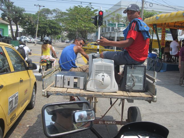 barranquilla-electronics-recycling.JPG