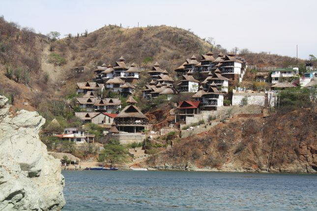 taganga-other-bay-chalets.JPG