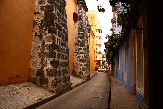 cartagena-street-architecture-10.jpg